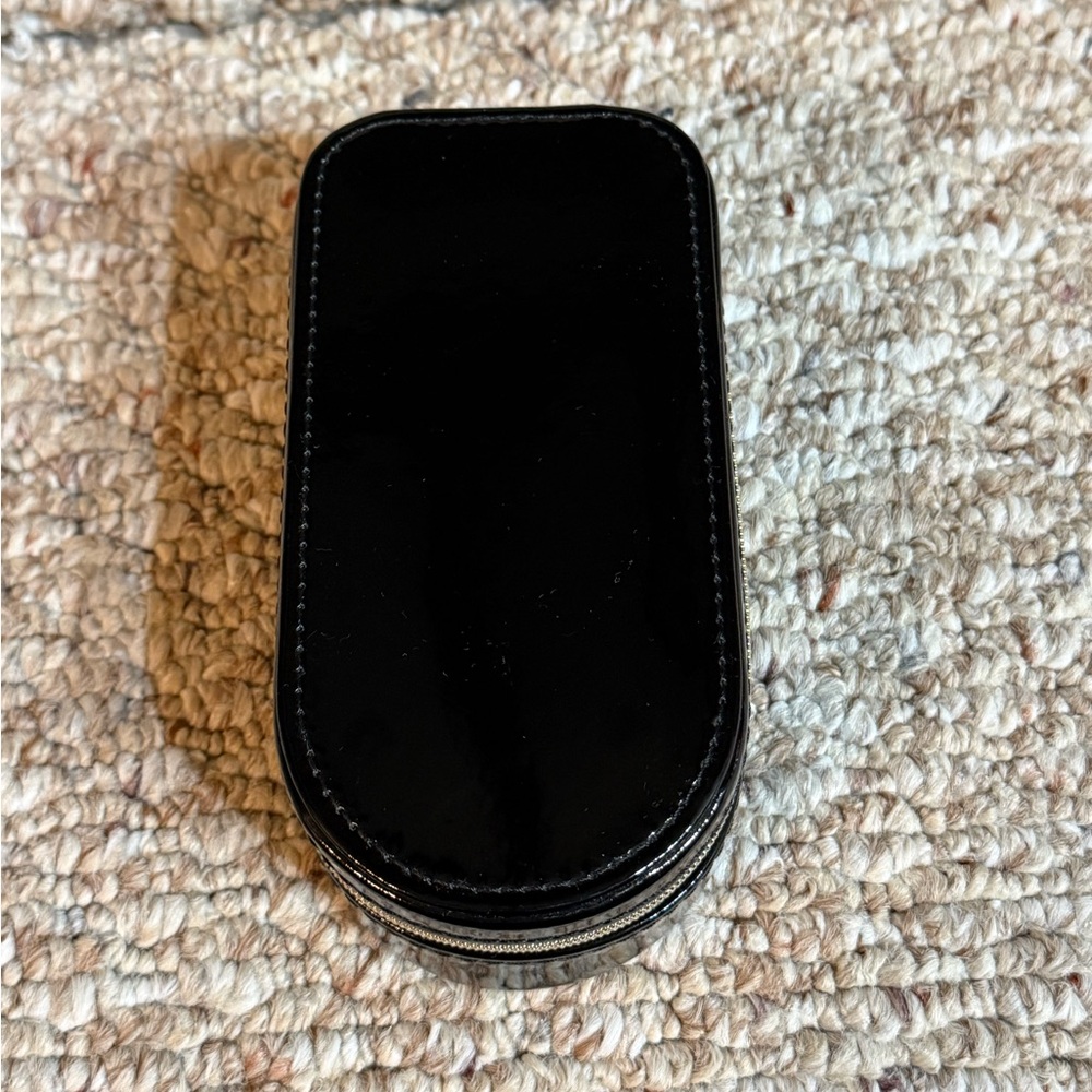 NWOT Faux Patent Leather Travel Jewelry Case